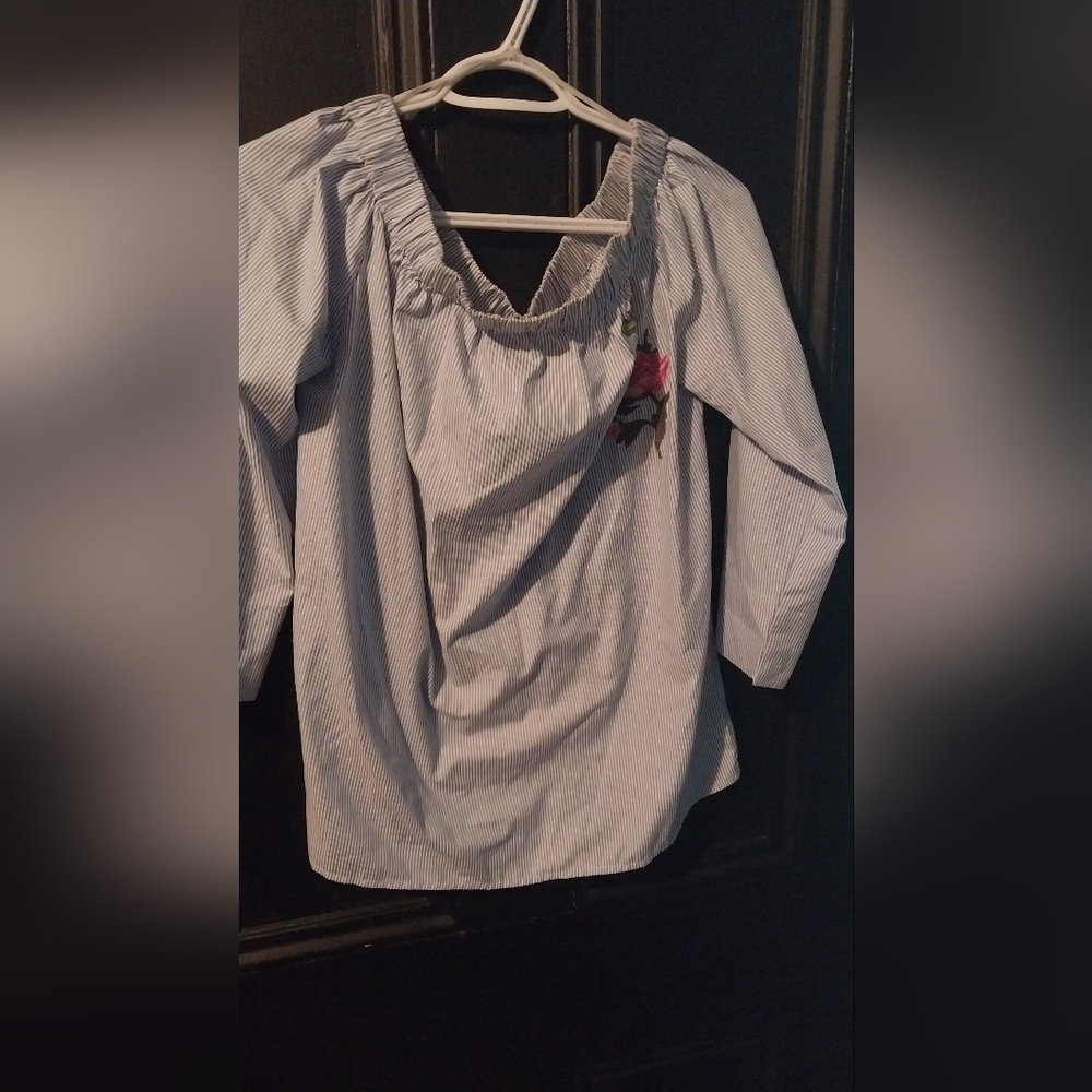 White and Black Blouse Top